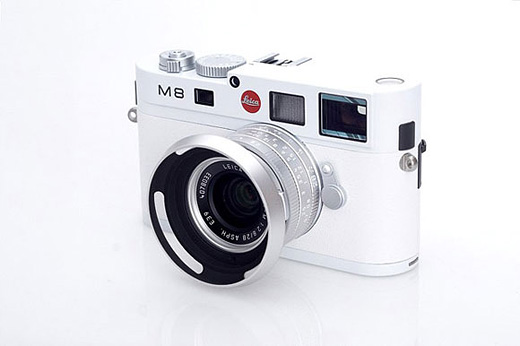 leica-m8-white-edition-camera-studio5555-01