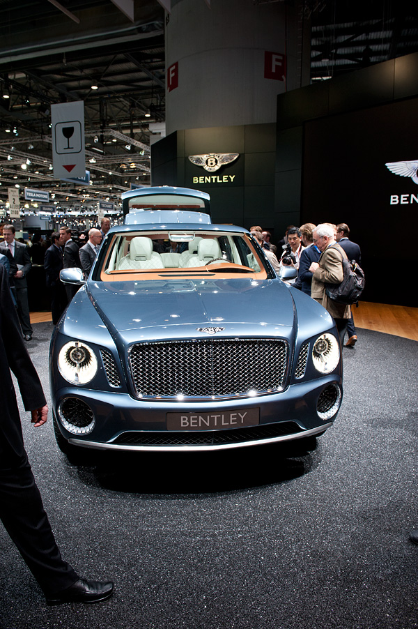 Bentley EXP 9 F