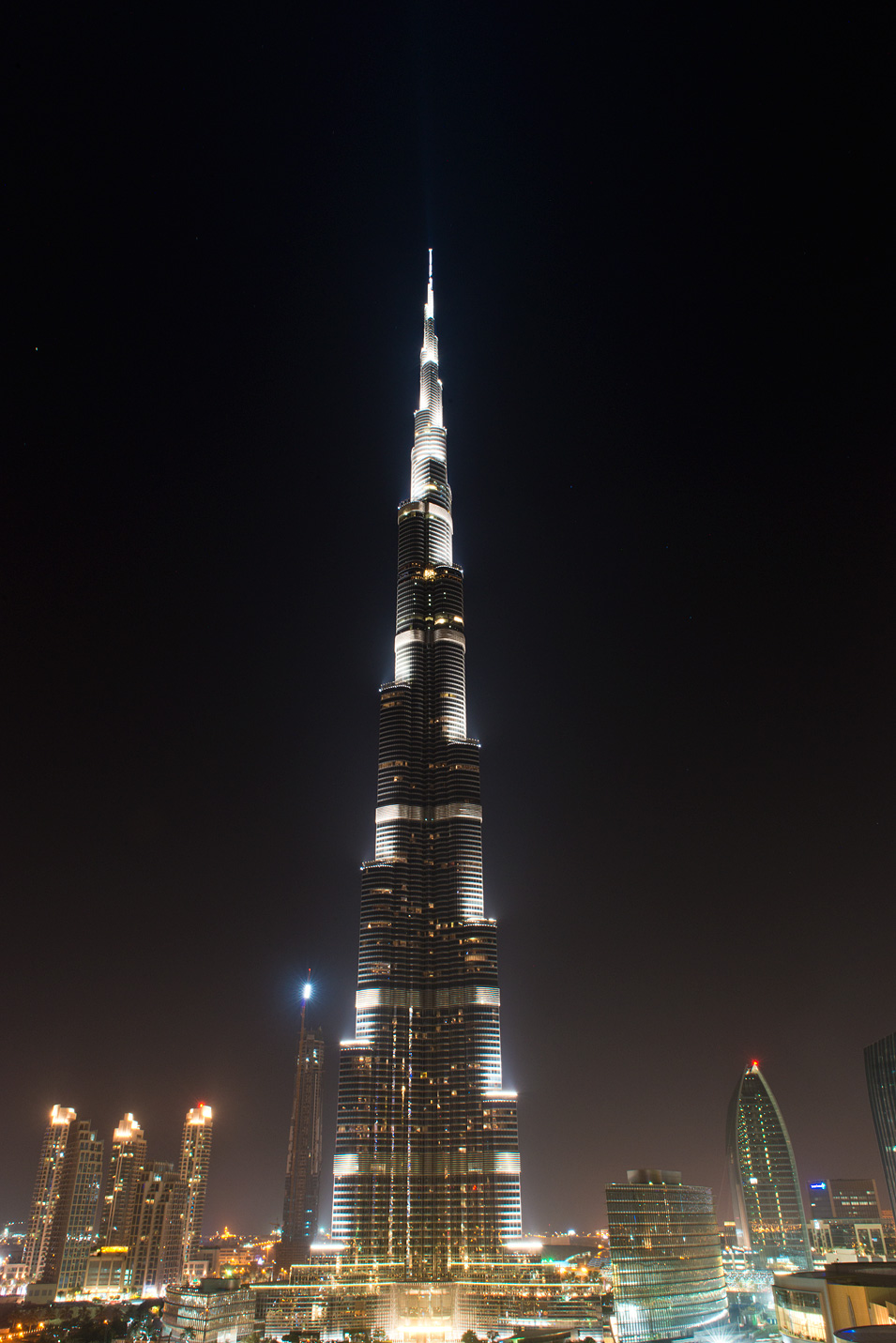 Burj-Khalifa-Night-01