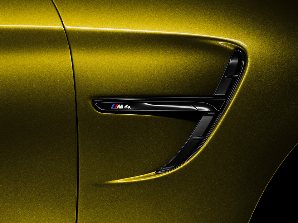 BMW-Concept-M4-Coupe-03