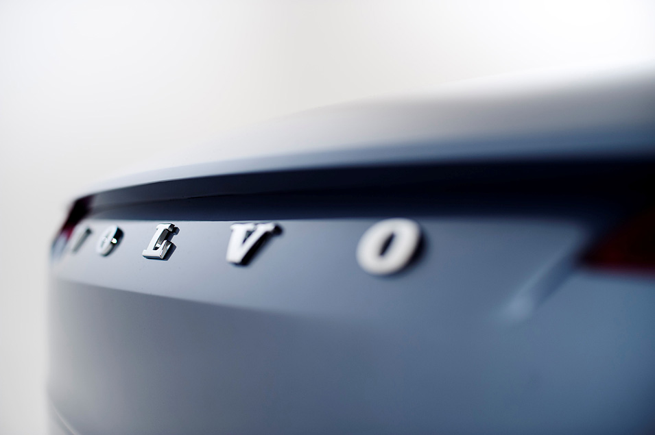 Volvo-Concept-Coupe-16