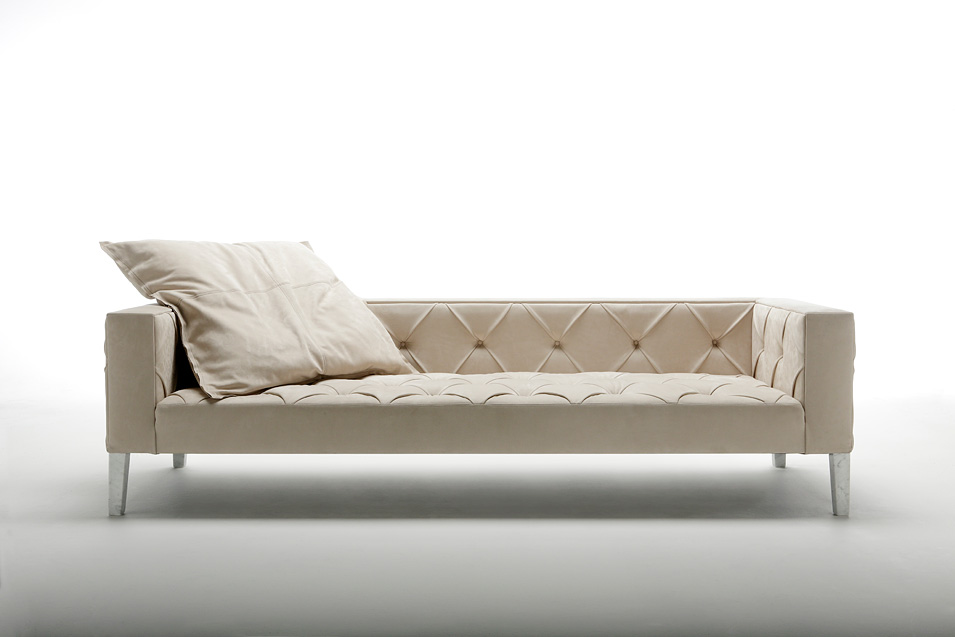 divanoxmanagua-modernes-sofa-01
