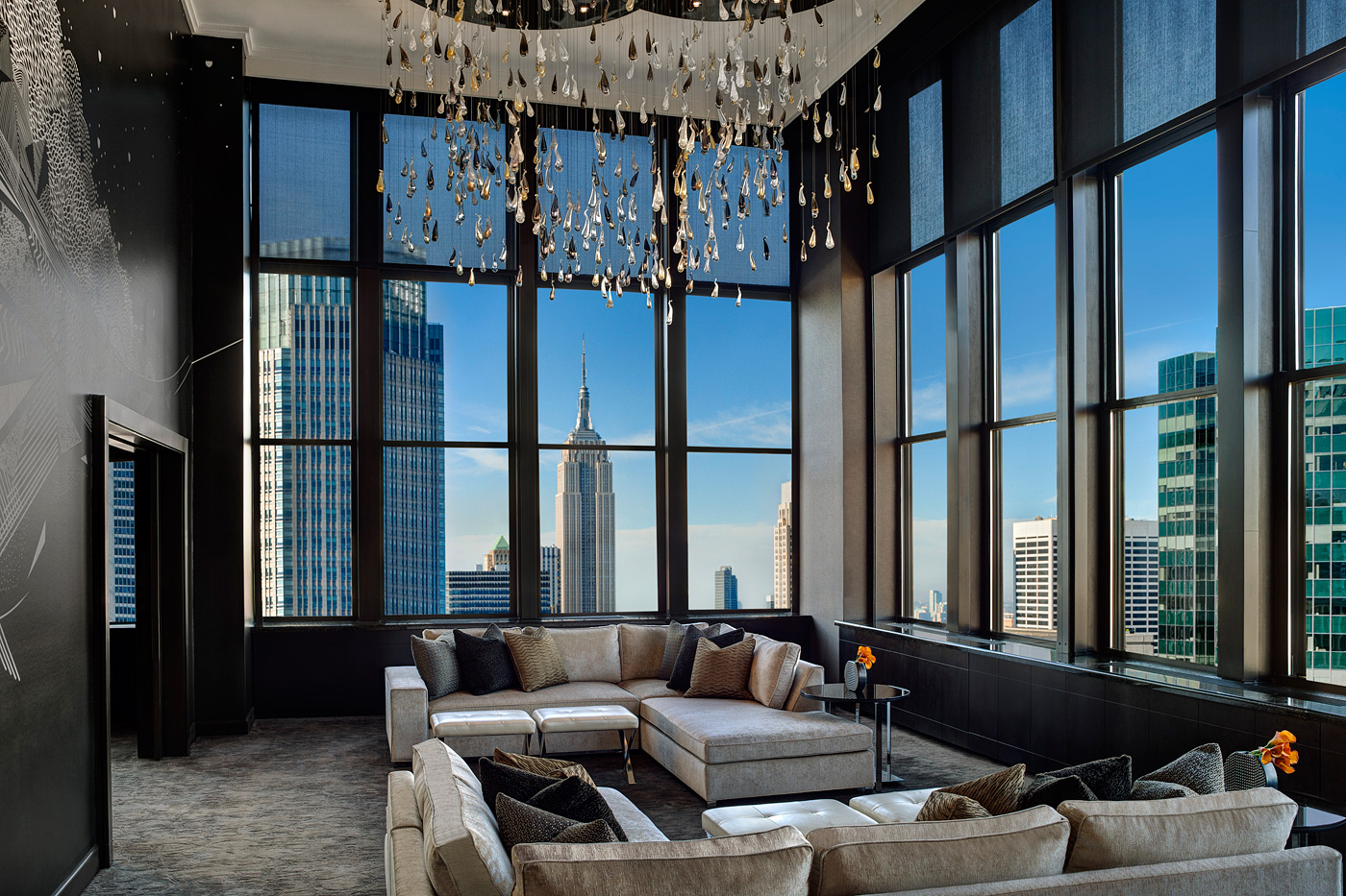 New-York-Palace-Hotel-Champagne-Suite-01
