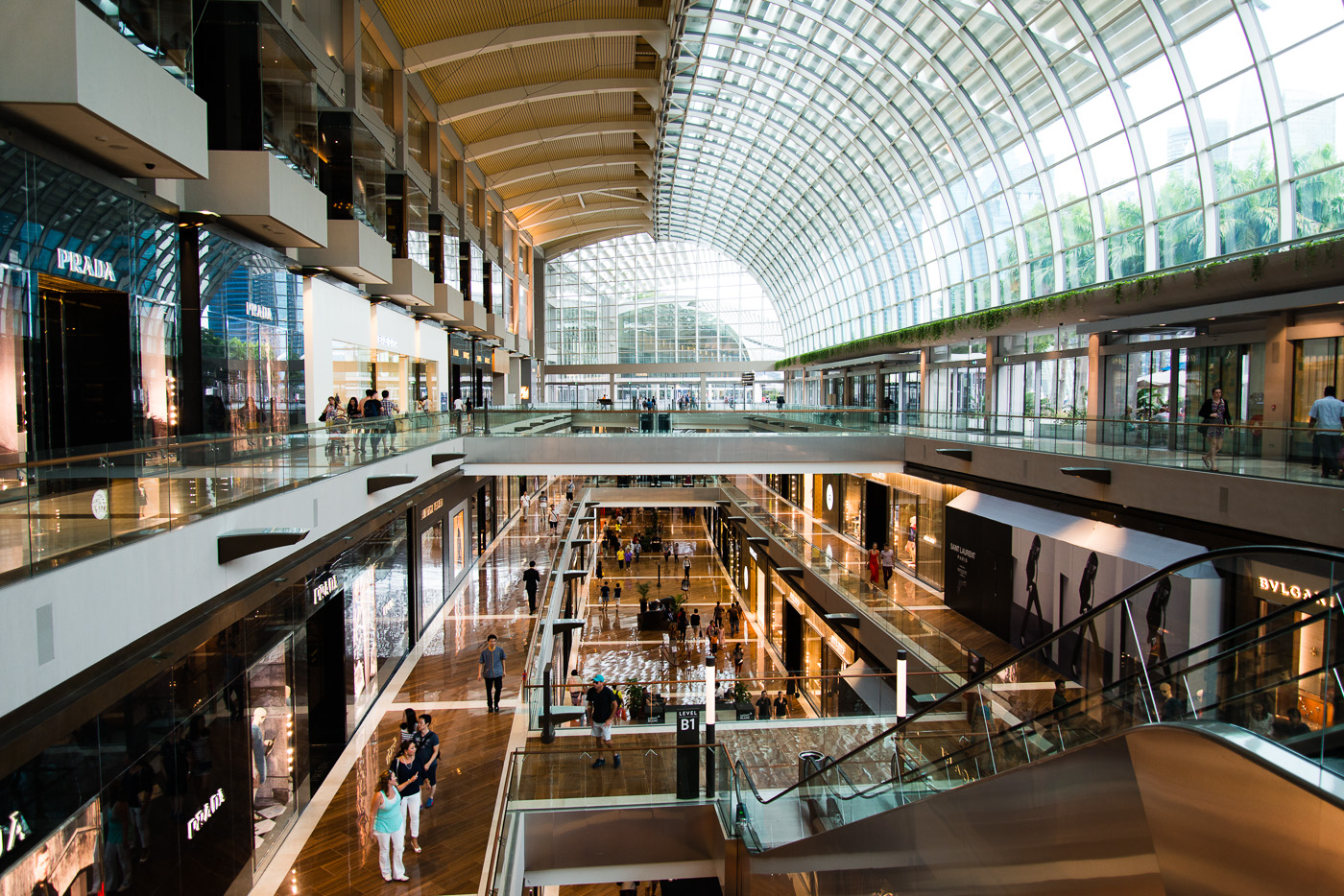 Marina-Bay-Sands-shopping-mall-einkaufszentrum